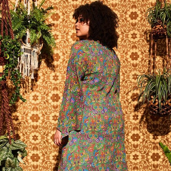 The Hippie Shake Green Paisley Lady Of The Canyon Maxi Dress Size US 12 UK 16 XL - Picture 2 of 7